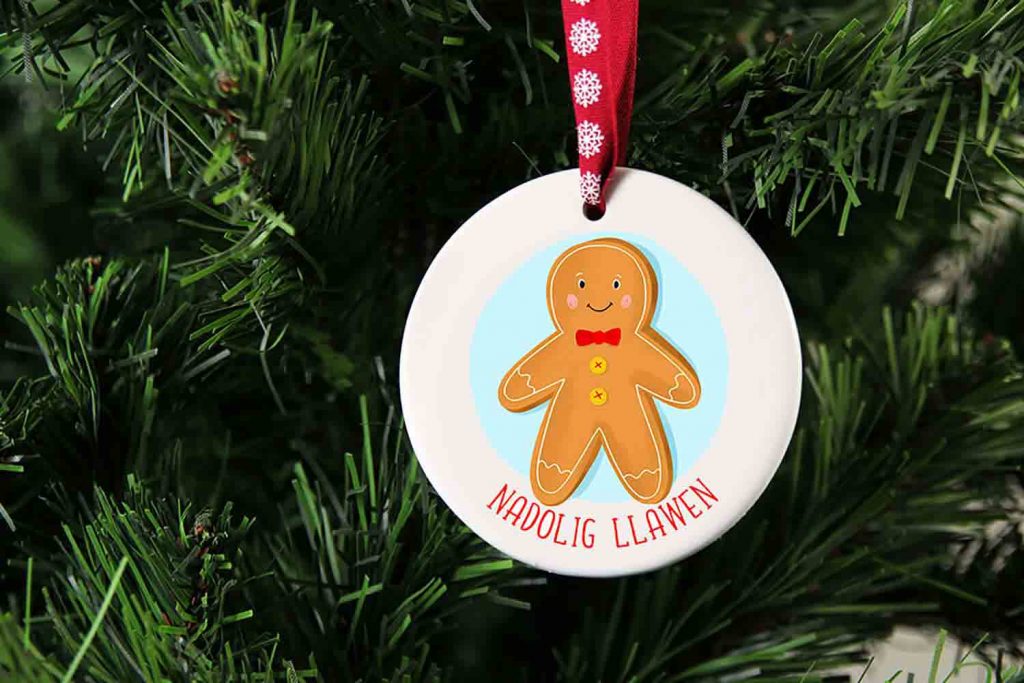 Gingerbread Man Nadolig Llawen Ceramic Christmas Decoration