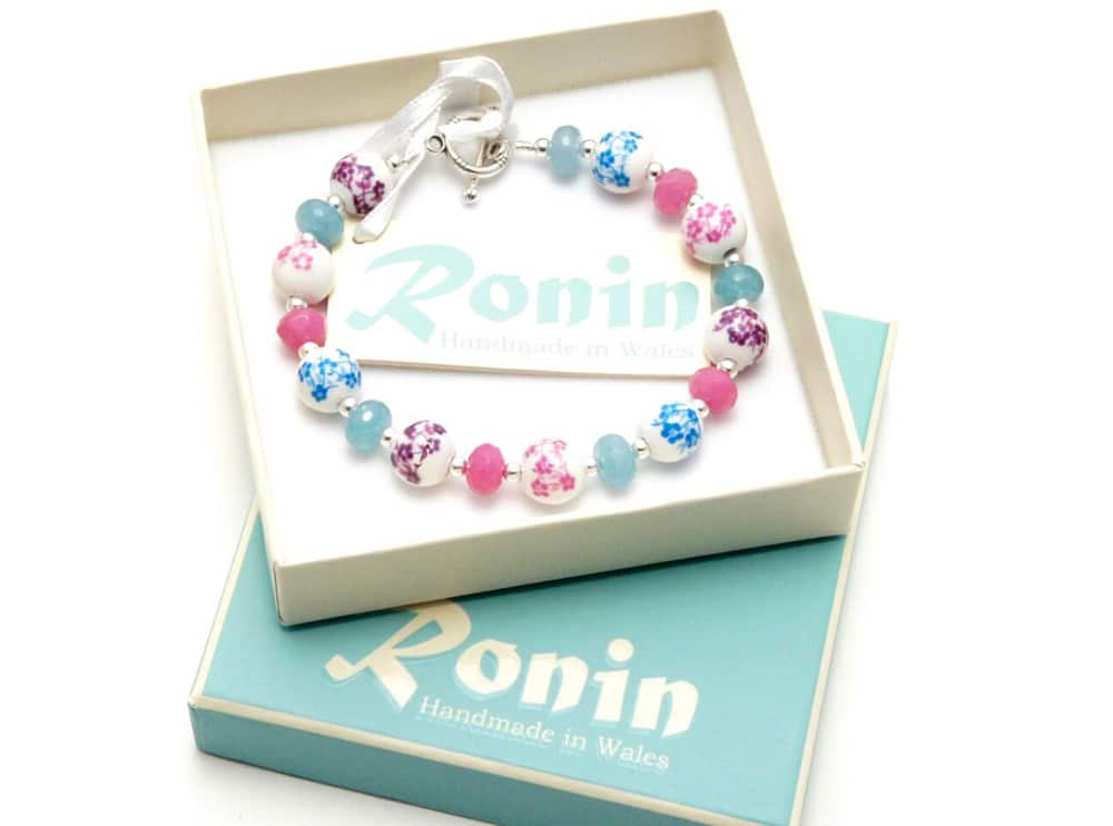 beautiful blossom print beaded bracelet