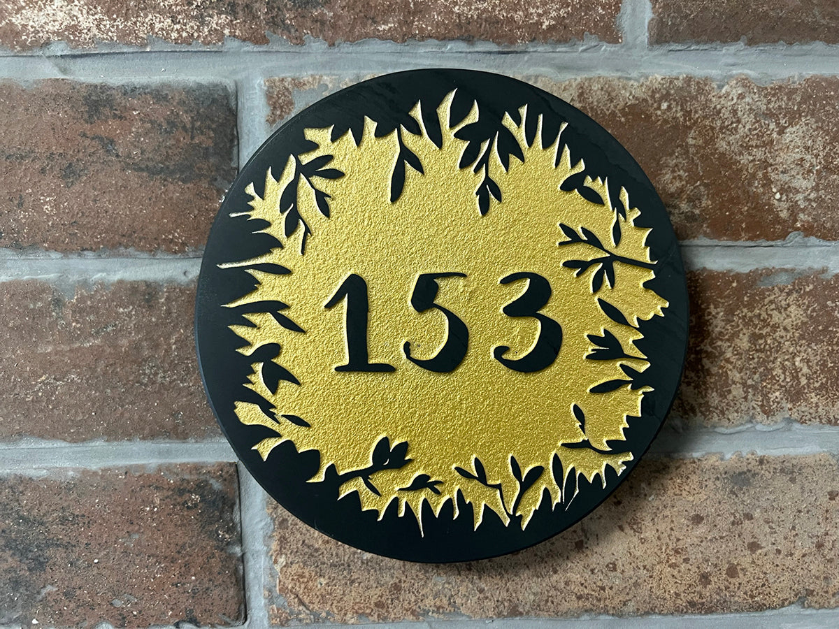 Leaves Round House Sign 200mm