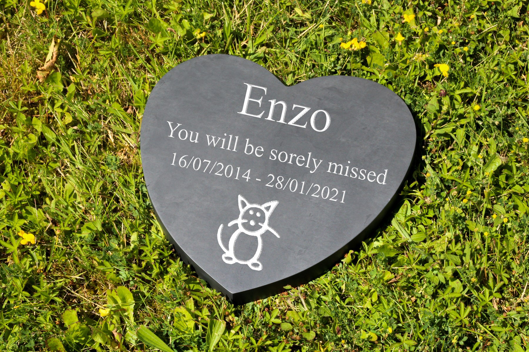 Welsh slate flat pet memorial heart, 280mm x 250mm