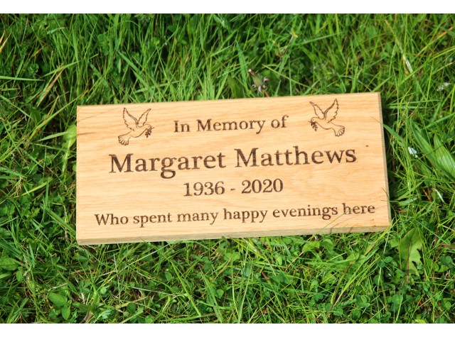 flat wooden memorial size 220mm by 300mm