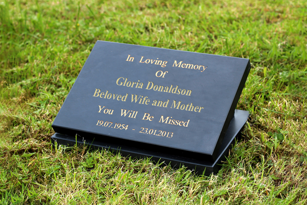 Memorial Plaques And Slate Grave Plaques Slate House